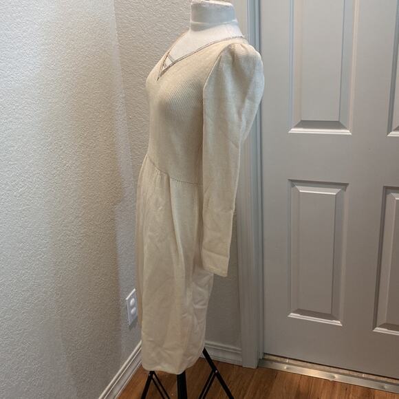 St John for Bullock’s Vintage Cream Long Sleeve Knit Midi Dress V-neck Sz 0 - Picture 7 of 11